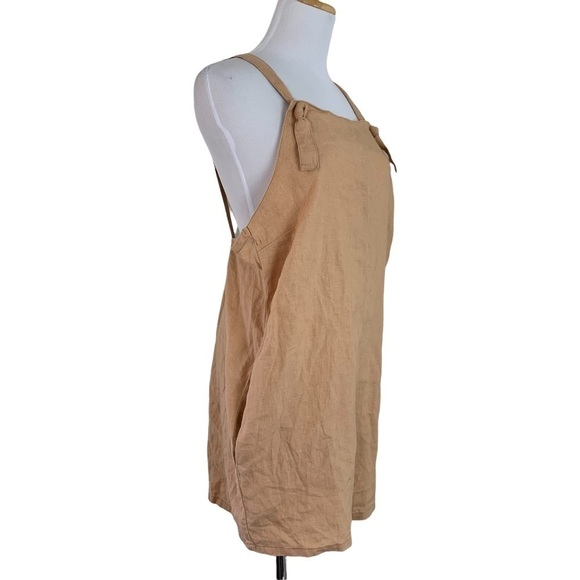 NWT Tavik Standoff Romper Linen Rayon Size Small Sand Shorts Pockets - Picture 4 of 14